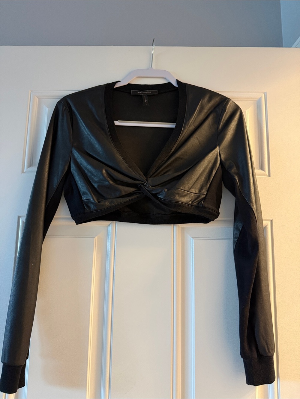 BCBGMaxAzria Black Faux Leather Twist-Front Crop Top